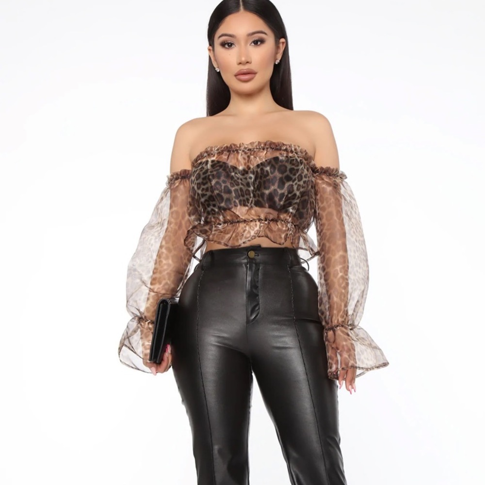 FASHION NOVA Wild Dancing Cropped Top